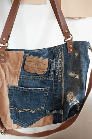 cartera TOTE MID mezclilla