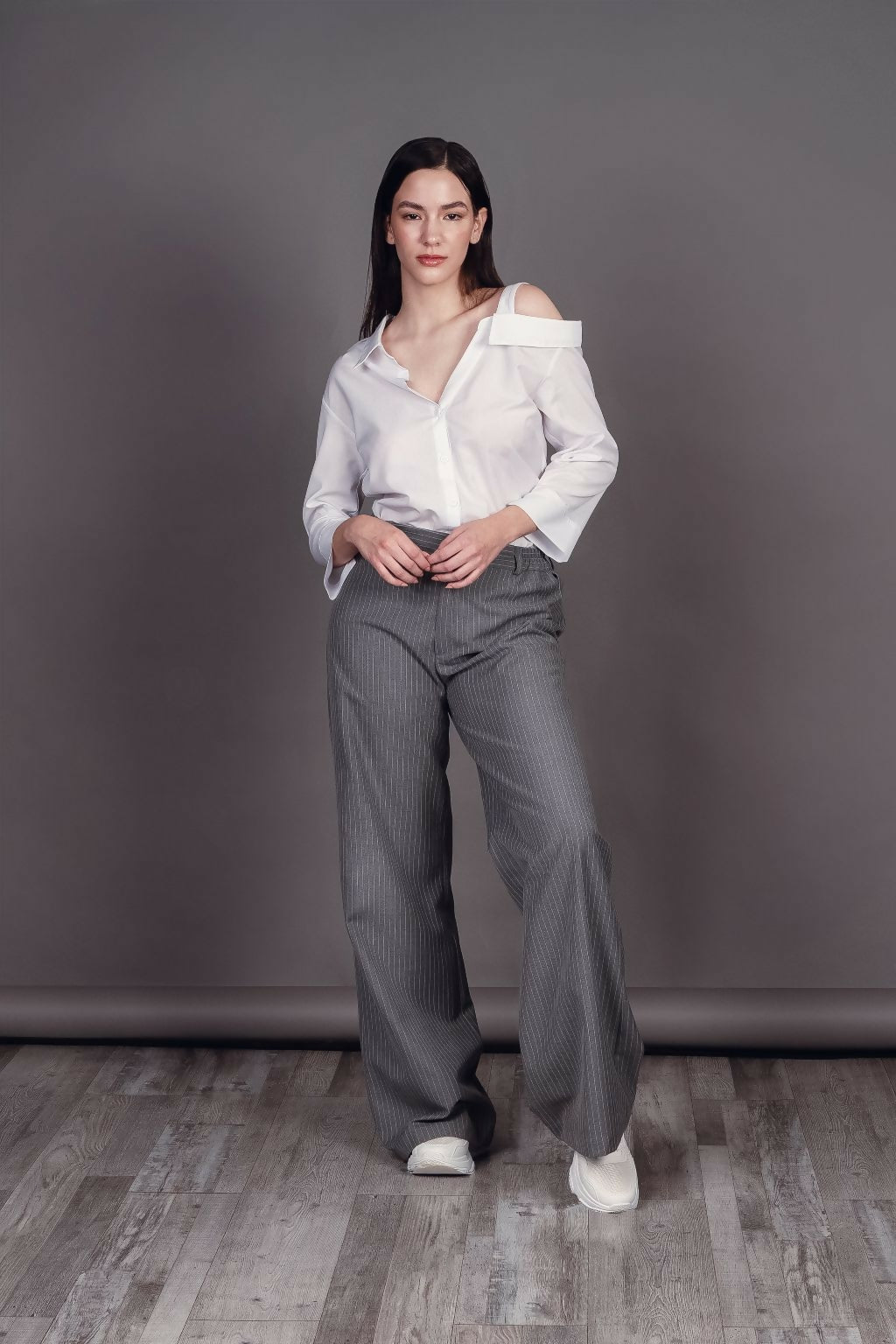 CAMISA ASIMETRICA BLANCA